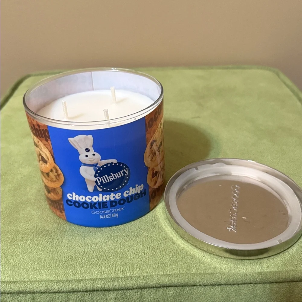 GooseCreek Pillsbury Chocolate Chip Cookie Dough Candle